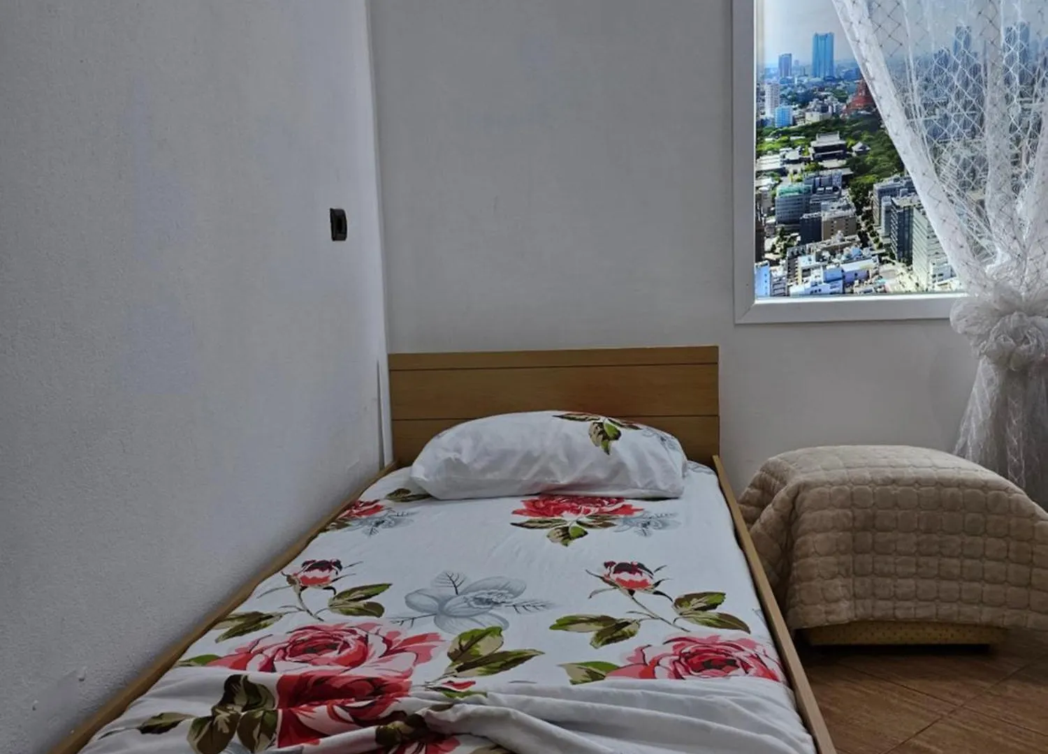 Geljus Apartment Tiran 0*,  Arnavutluk