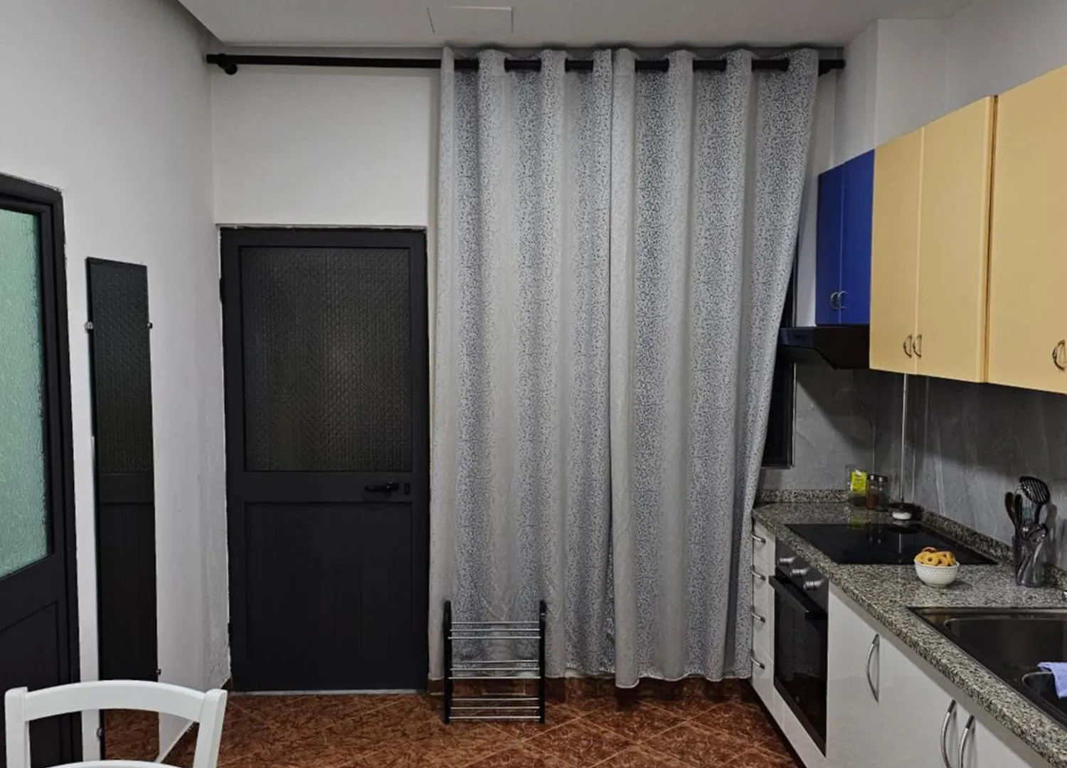 Geljus Apartment Tiran