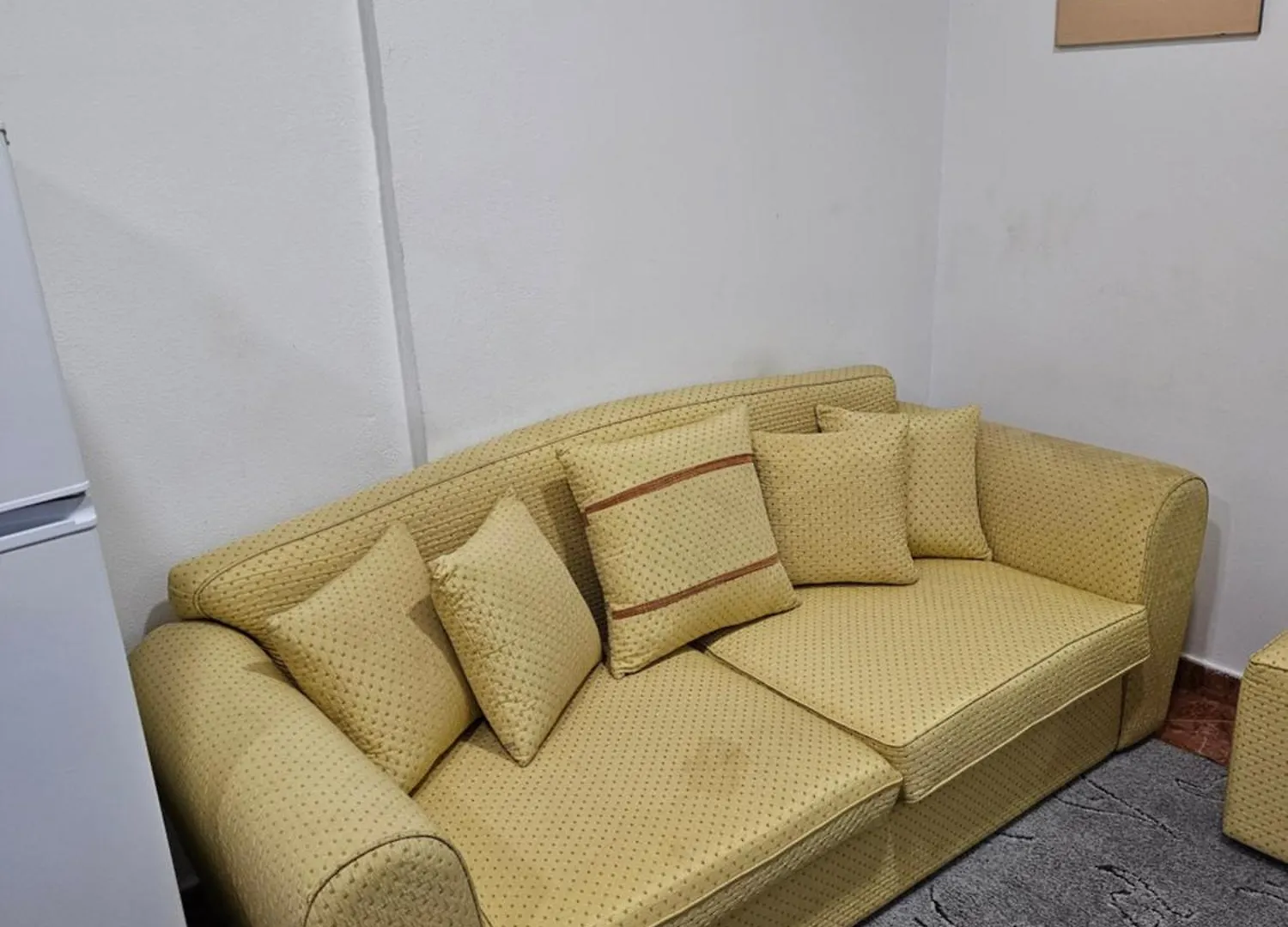 Geljus Apartment Tiran